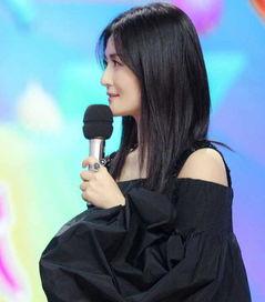 闺蜜在娱乐圈工作吃瓜,闺蜜的“吃瓜”日常